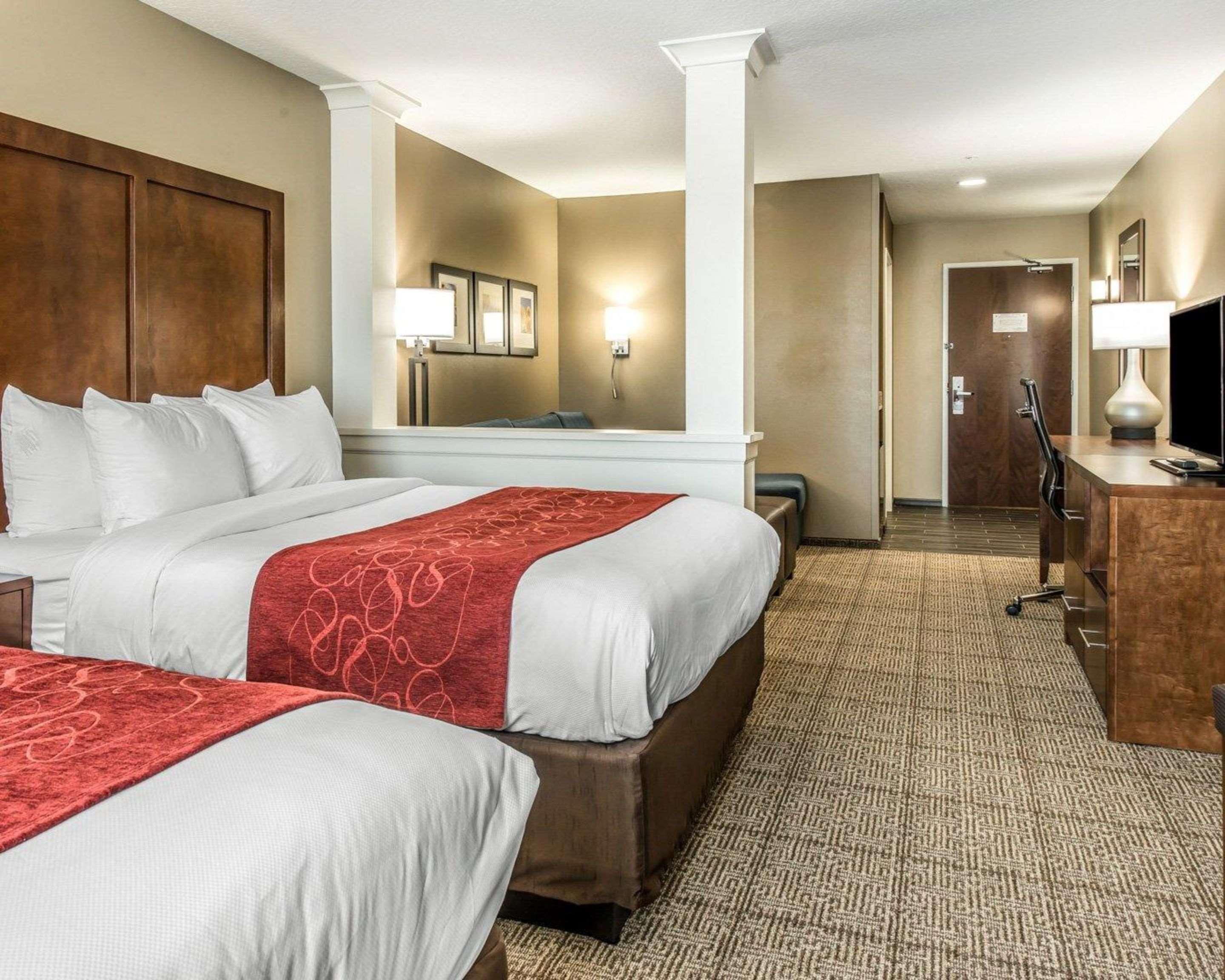 Comfort Suites Dunnellon Near Rainbow Springs Bagian luar foto