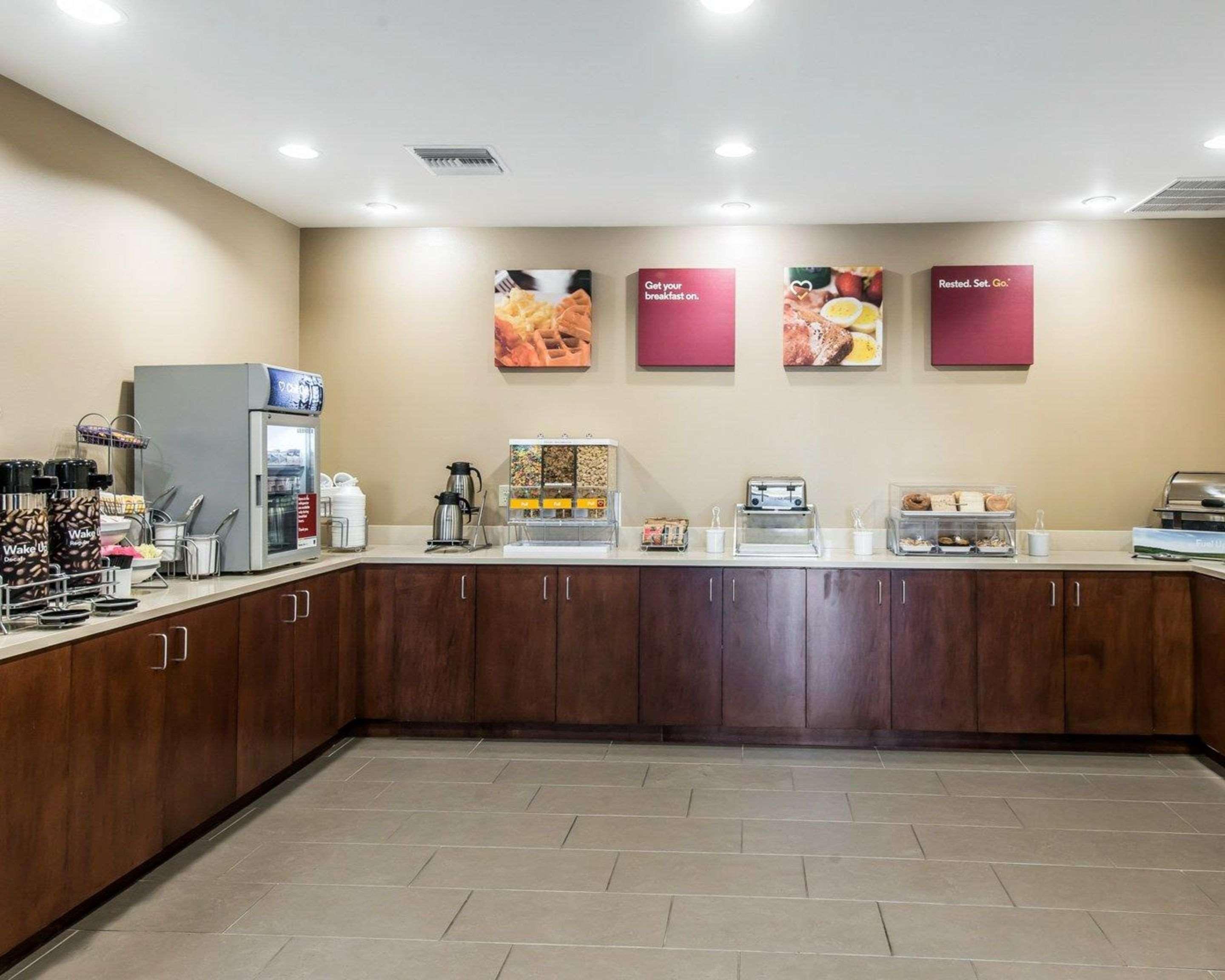 Comfort Suites Dunnellon Near Rainbow Springs Bagian luar foto