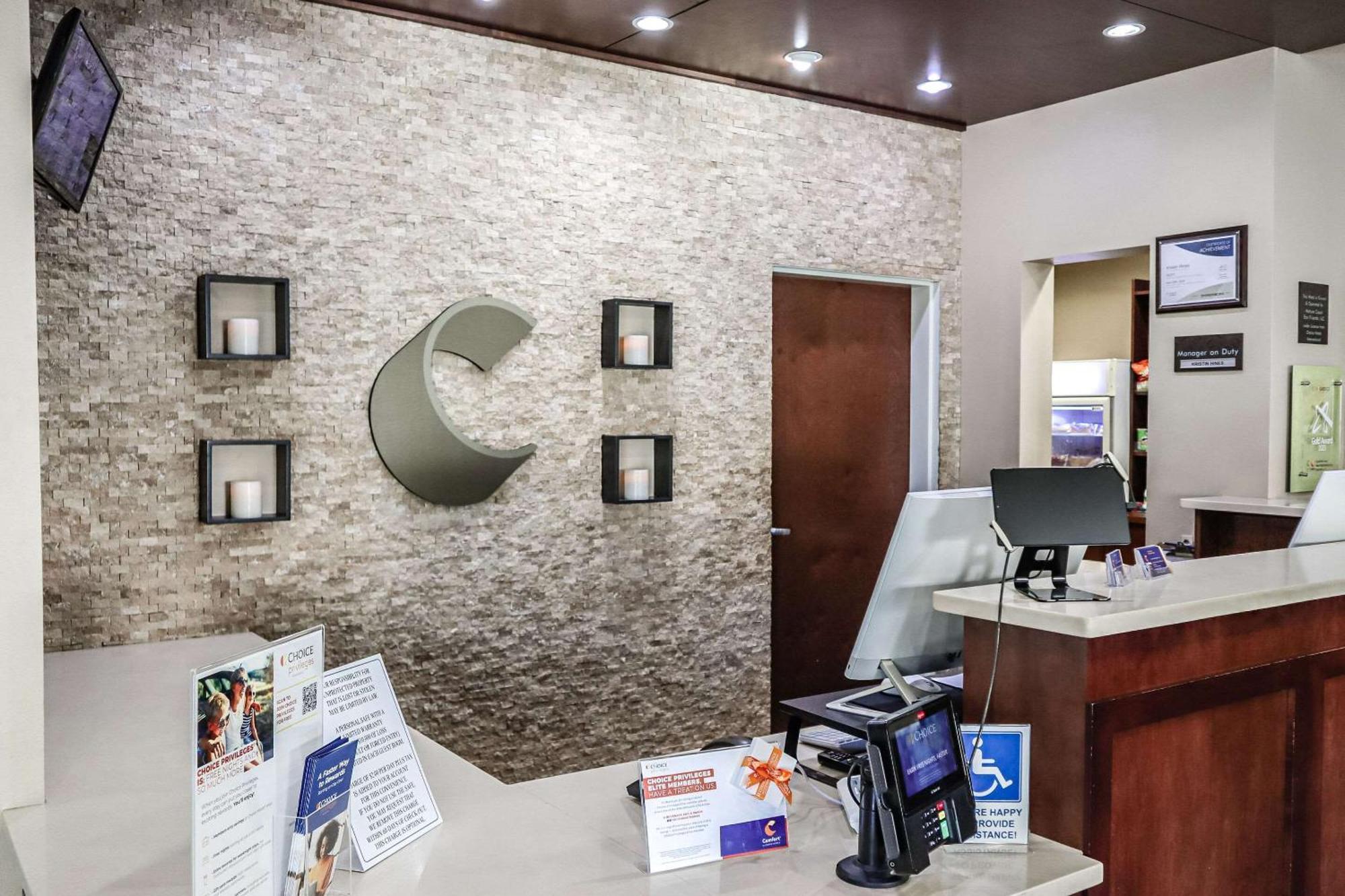 Comfort Suites Dunnellon Near Rainbow Springs Bagian luar foto