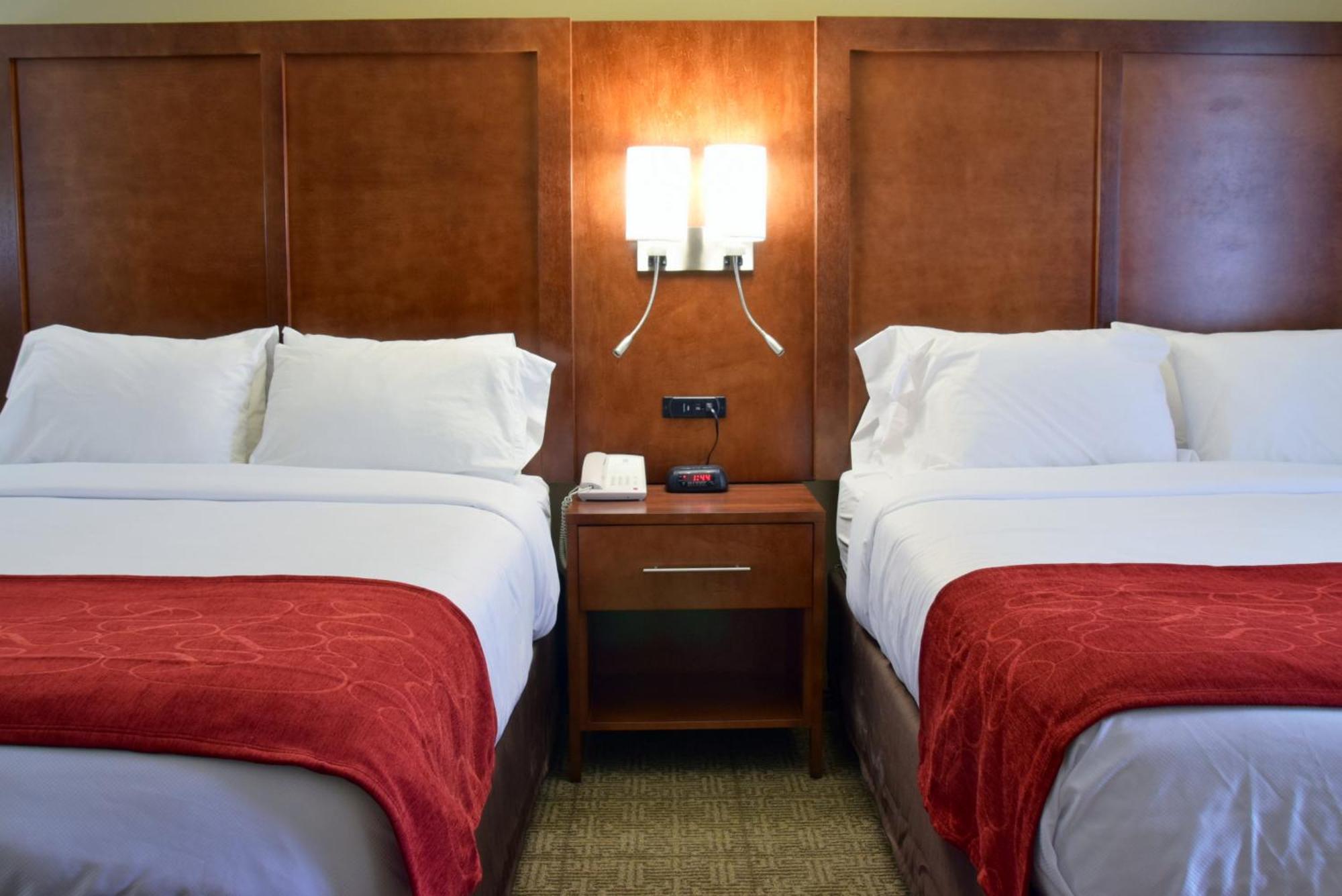 Comfort Suites Dunnellon Near Rainbow Springs Bagian luar foto